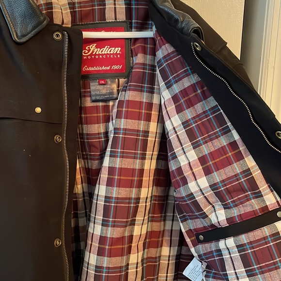 Men’s Indian Motorcycle Jacket - Picture 3 of 9